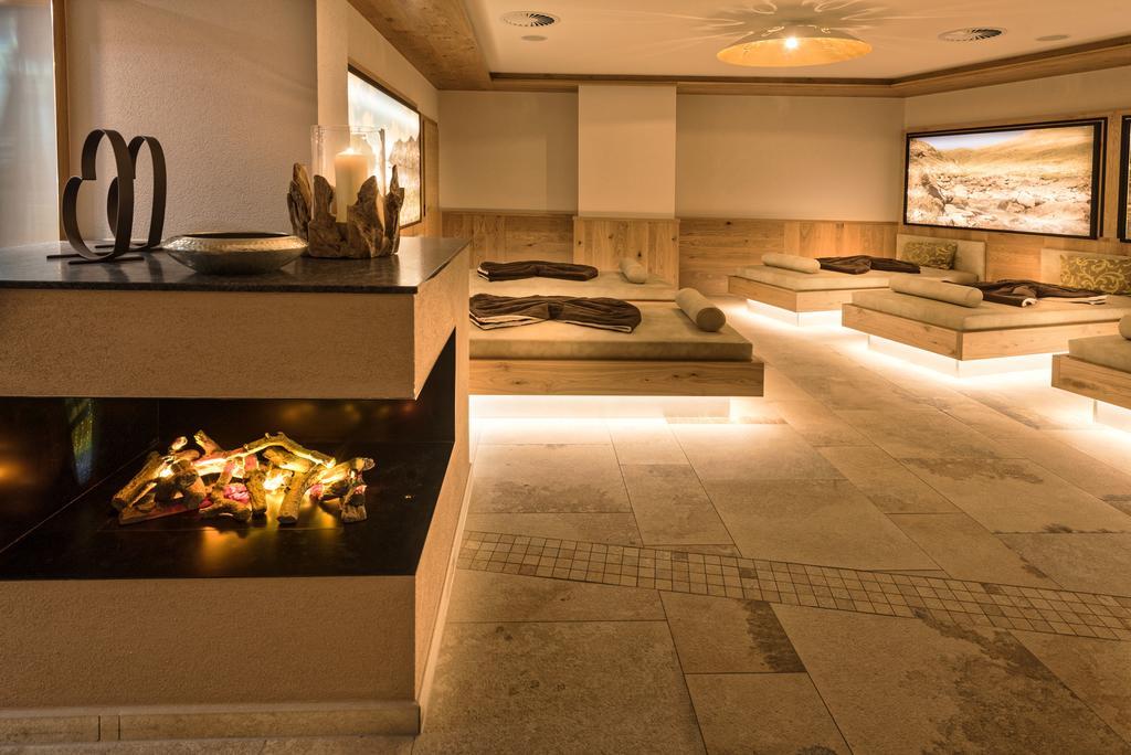 Hotel Jennys Schloessl سيرفاوس المظهر الخارجي الصورة