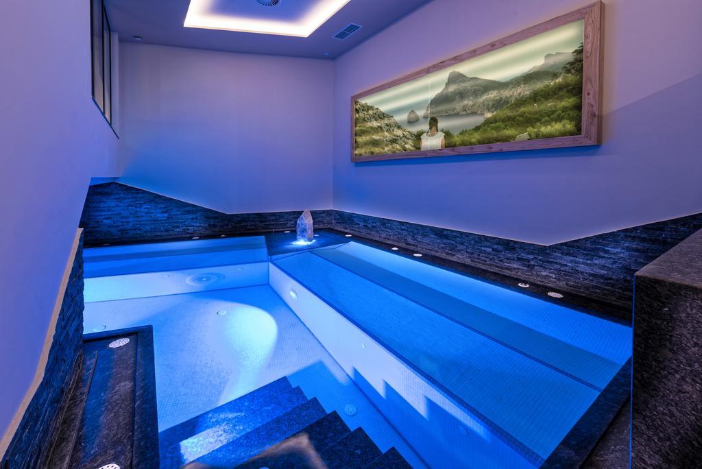 Hotel Jennys Schloessl سيرفاوس المظهر الخارجي الصورة